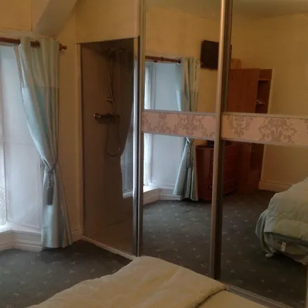 Sheehans On Main Street Гостевой дом 3*