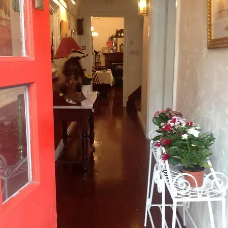 Penzion Sheehans On Main Street Kenmare